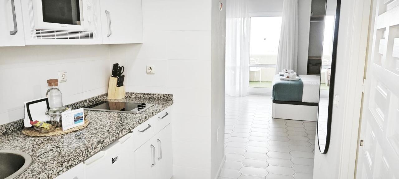 Estreno Benalbeach Vistas Al Mar Estudio Deluxe Benalmádena Εξωτερικό φωτογραφία