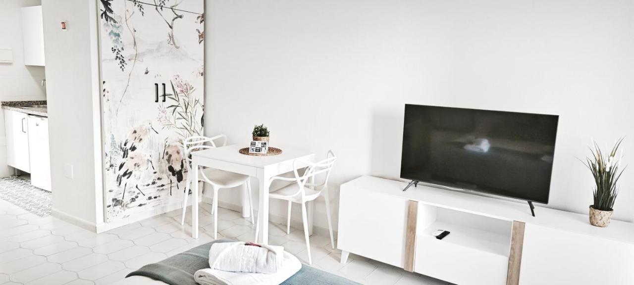 Estreno Benalbeach Vistas Al Mar Estudio Deluxe Benalmádena Εξωτερικό φωτογραφία